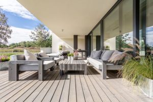 Avoir une belle terrasse à Montigny-les-Conde 